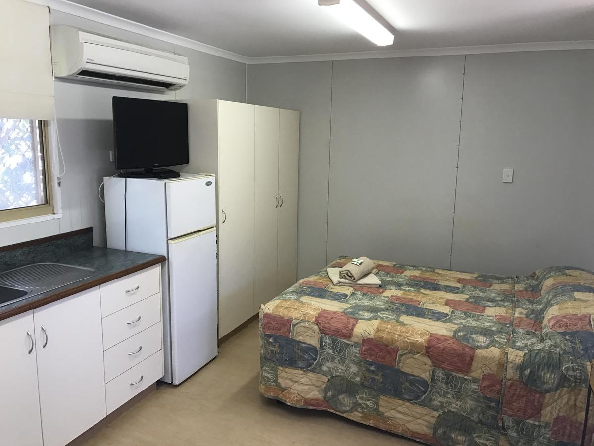 Aaok Karratha Caravan Park מראה חיצוני תמונה