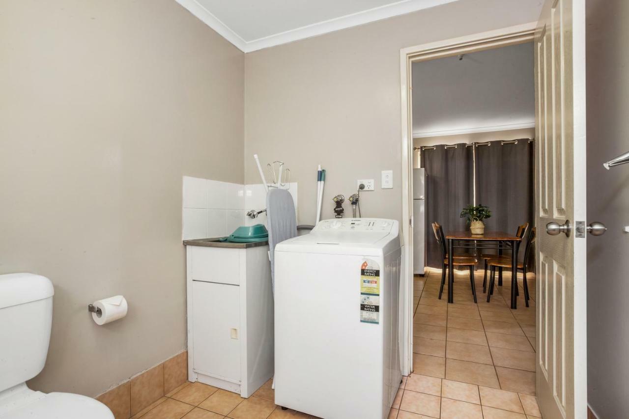 Aaok Karratha Caravan Park מראה חיצוני תמונה