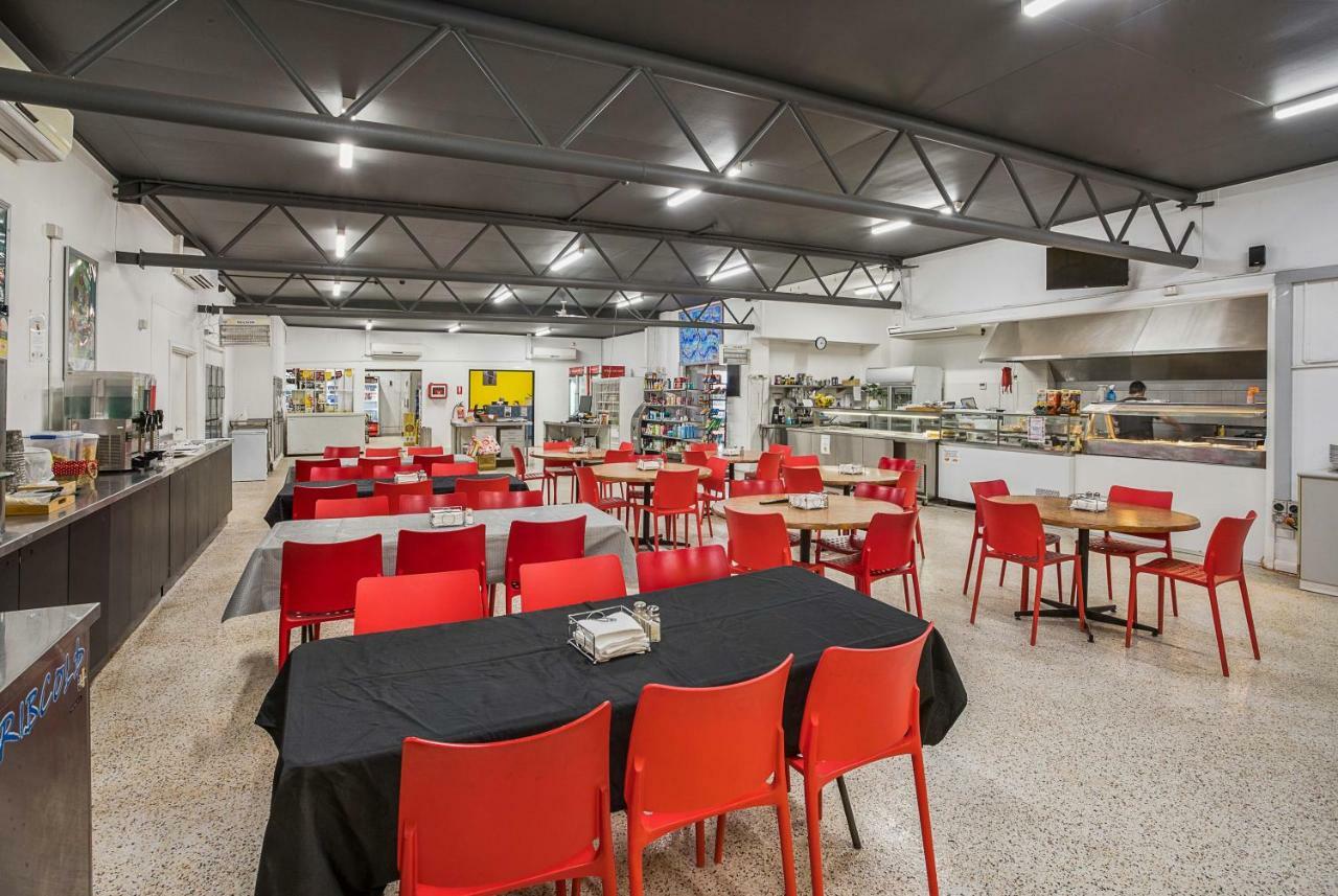 Aaok Karratha Caravan Park מראה חיצוני תמונה